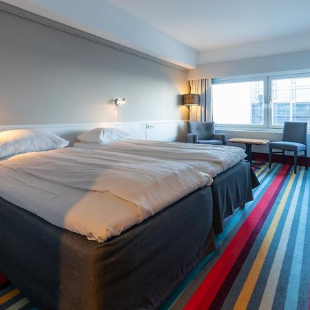 Hotel Dronningen Κρίστιανσαντ Εξωτερικό φωτογραφία